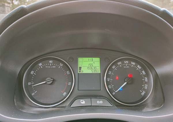 Skoda Fabia cena 18500 przebieg: 193000, rok produkcji 2013 z Warka małe 529